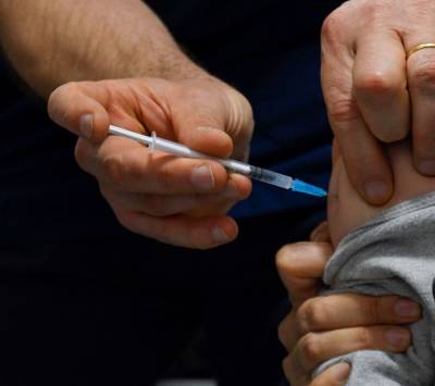 Se duplicaron los casos de Covid en Argentina y los especialistas recomiendan aplicarse vacunas de refuerzo