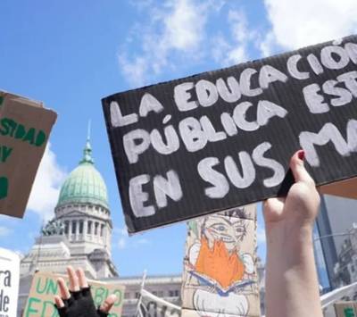 Javier Milei vetó por completo la Ley de Financiamiento Universitario y Recomposición Salarial Docente